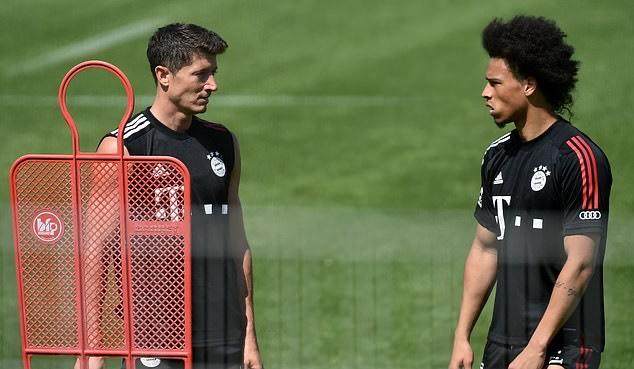 1655526000207037199.jpg 33248470-8735645-image-a-1_1600250849490.jpg